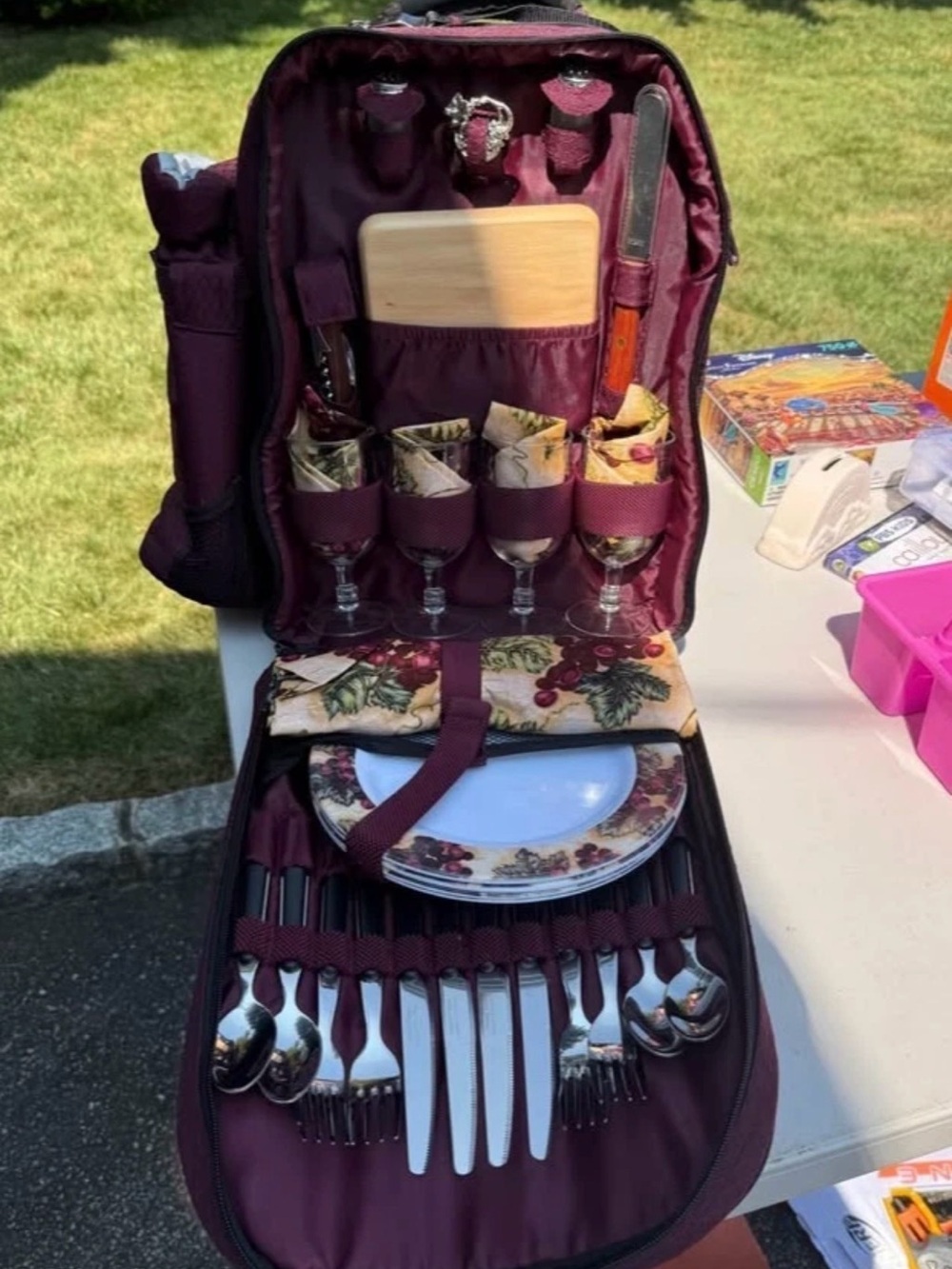 SONY PICTURES Burgundy Picnic Backpack Set with Plates , glasses Silverware